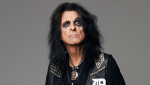 Image of Alice Cooper - Alice's Attic Tour